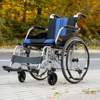 Premium Lightweight Wheelchair 46cm seat - Image 8