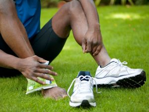 Hot and cold therapy packs for pain relief, showing a variety of packs used for heat and cold therapy to alleviate muscle pain, inflammation, and discomfort.